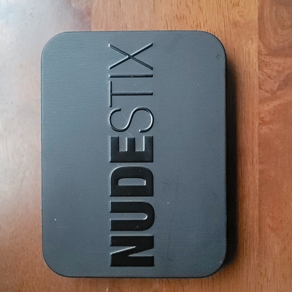 Nudestix box with mirror